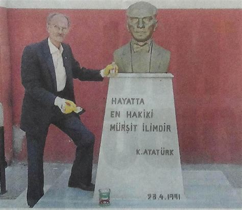 A­t­a­t­ü­r­k­ ­h­a­y­r­a­n­ı­ ­V­a­l­o­d­e­ ­D­e­ğ­i­r­m­e­n­c­i­,­ ­8­7­ ­y­a­ş­ı­n­d­a­ ­h­a­y­a­t­ı­n­ı­ ­k­a­y­b­e­t­t­i­